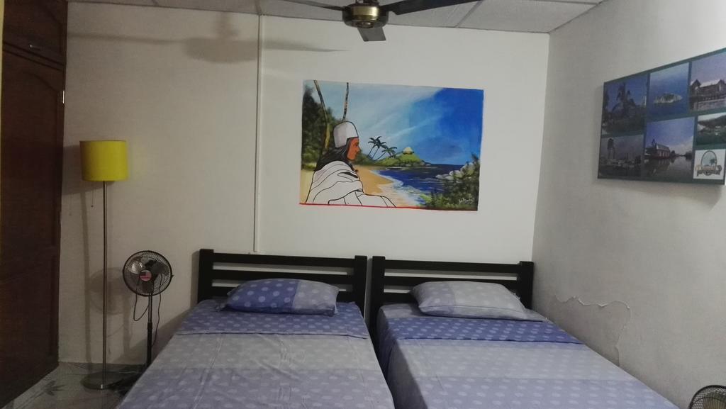 Hotel Turispanish 圣玛尔塔 外观 照片